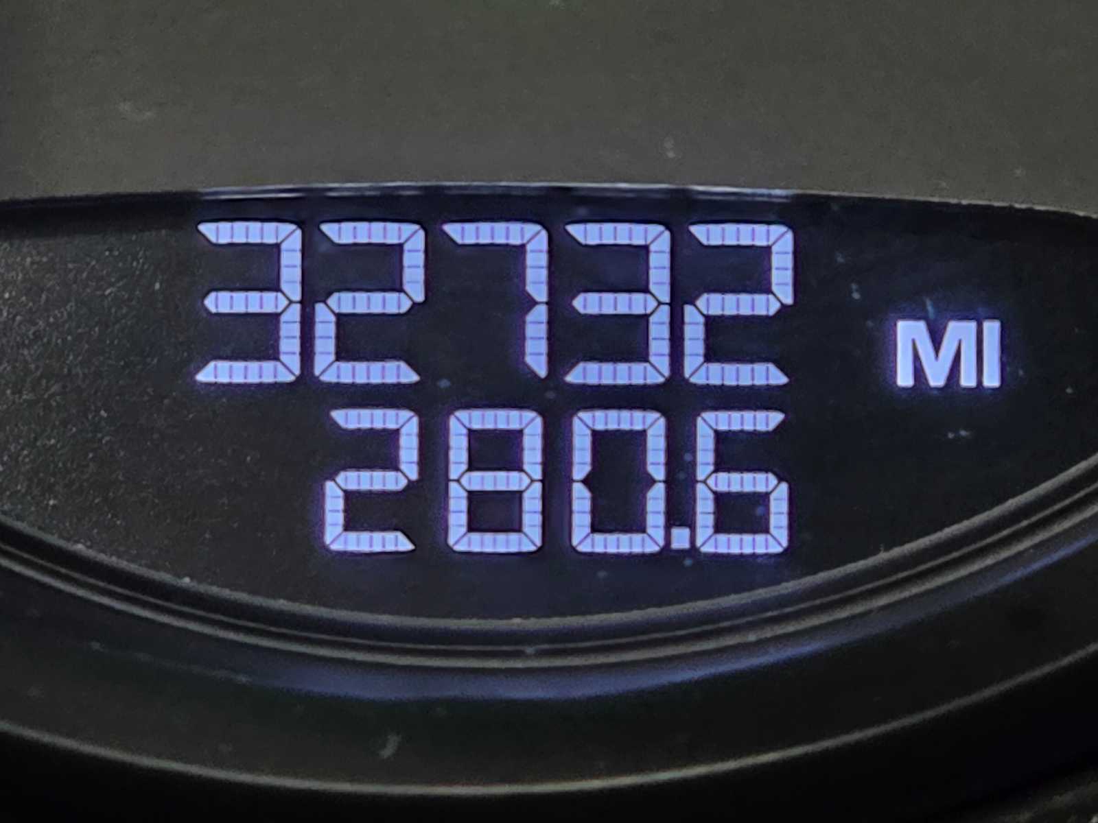 Thumbnail: 2024 Porsche Macan - 12