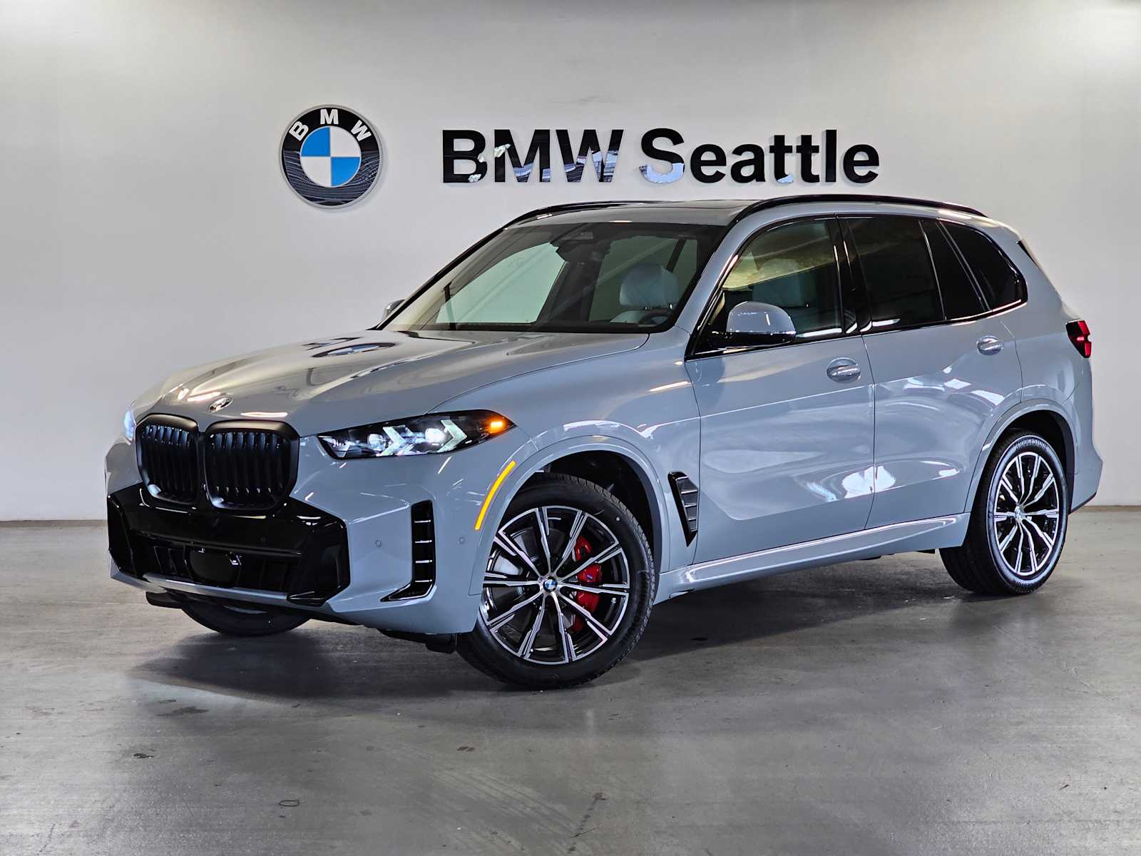 Thumbnail: 2026 BMW X5 - 1