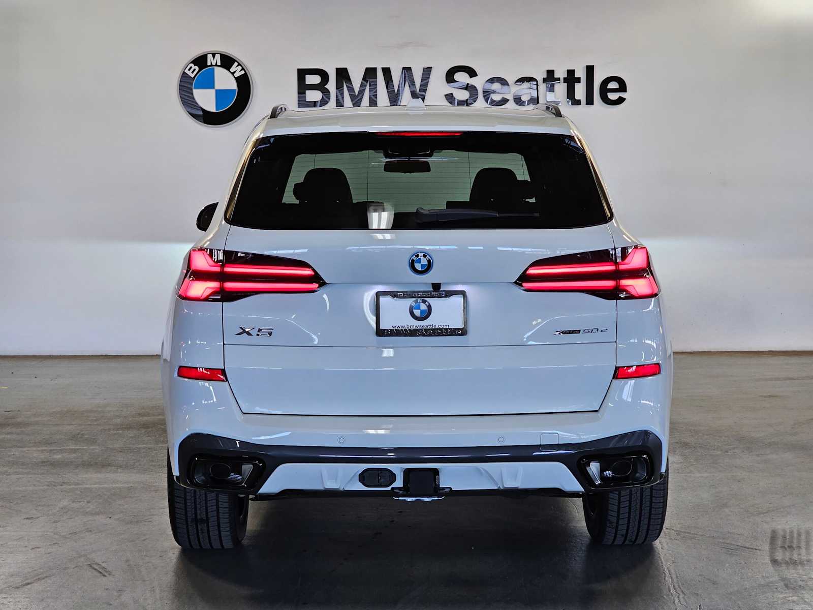 Thumbnail: 2026 BMW X5 - 5