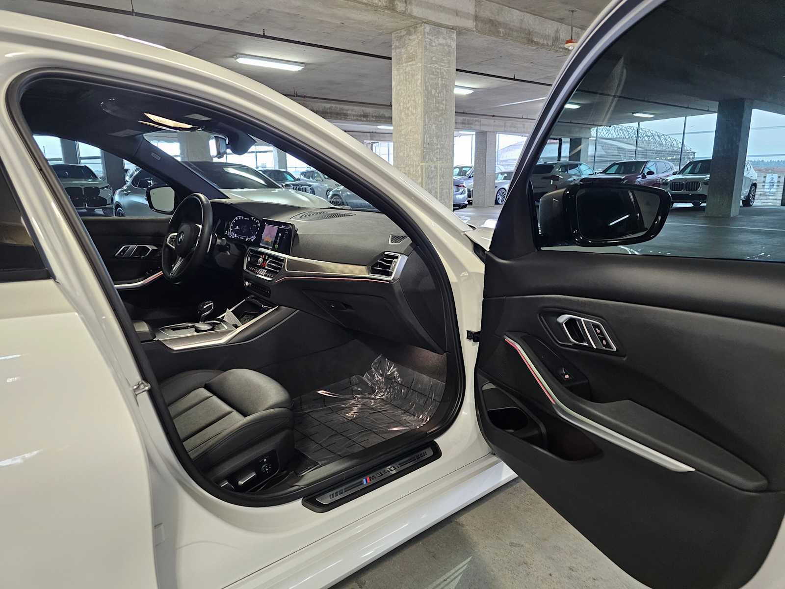 Thumbnail: 2021 BMW 3 Series - 39