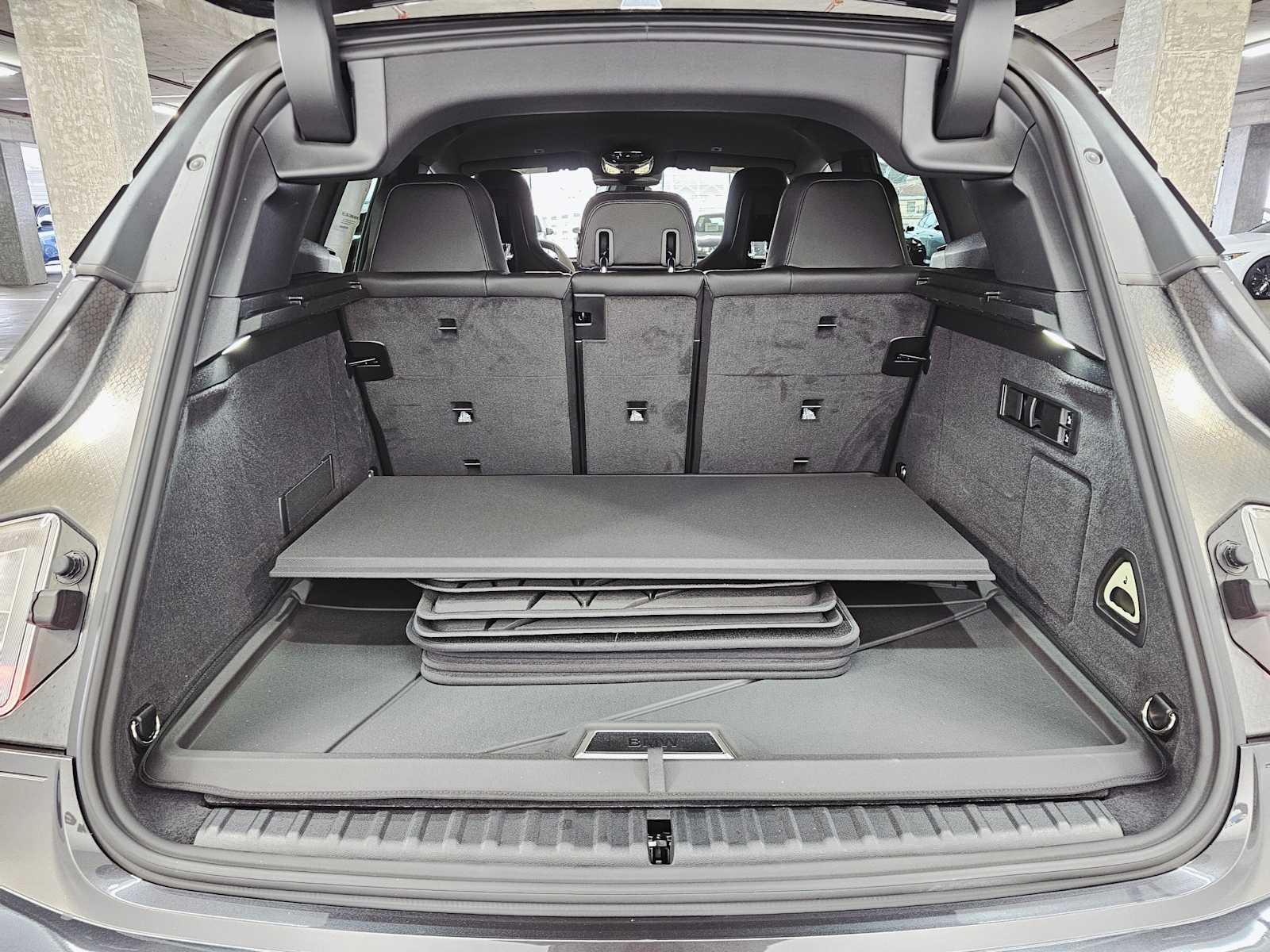 Thumbnail: 2026 BMW iX - 28