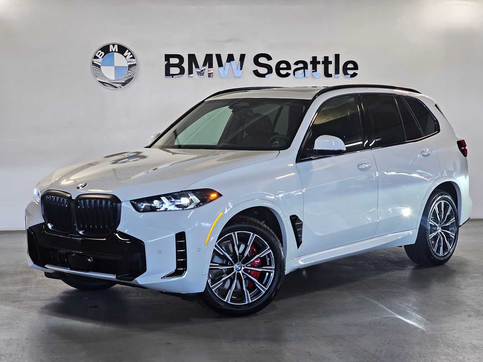 Thumbnail: 2026 BMW X5 - 1