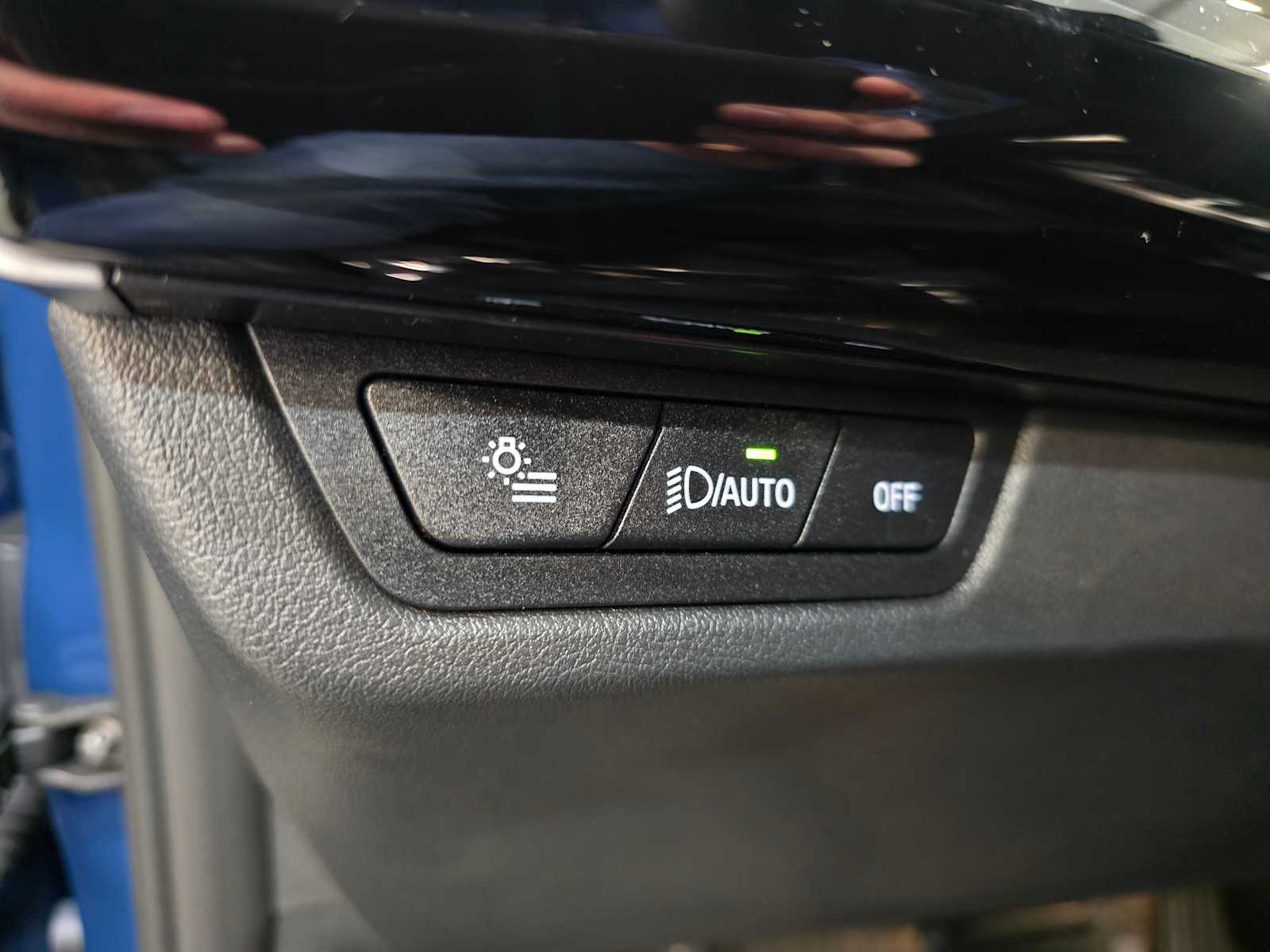 Thumbnail: 2026 BMW X1 - 19