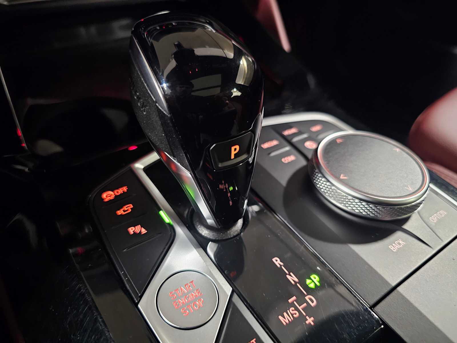 Thumbnail: 2025 BMW X4 - 27