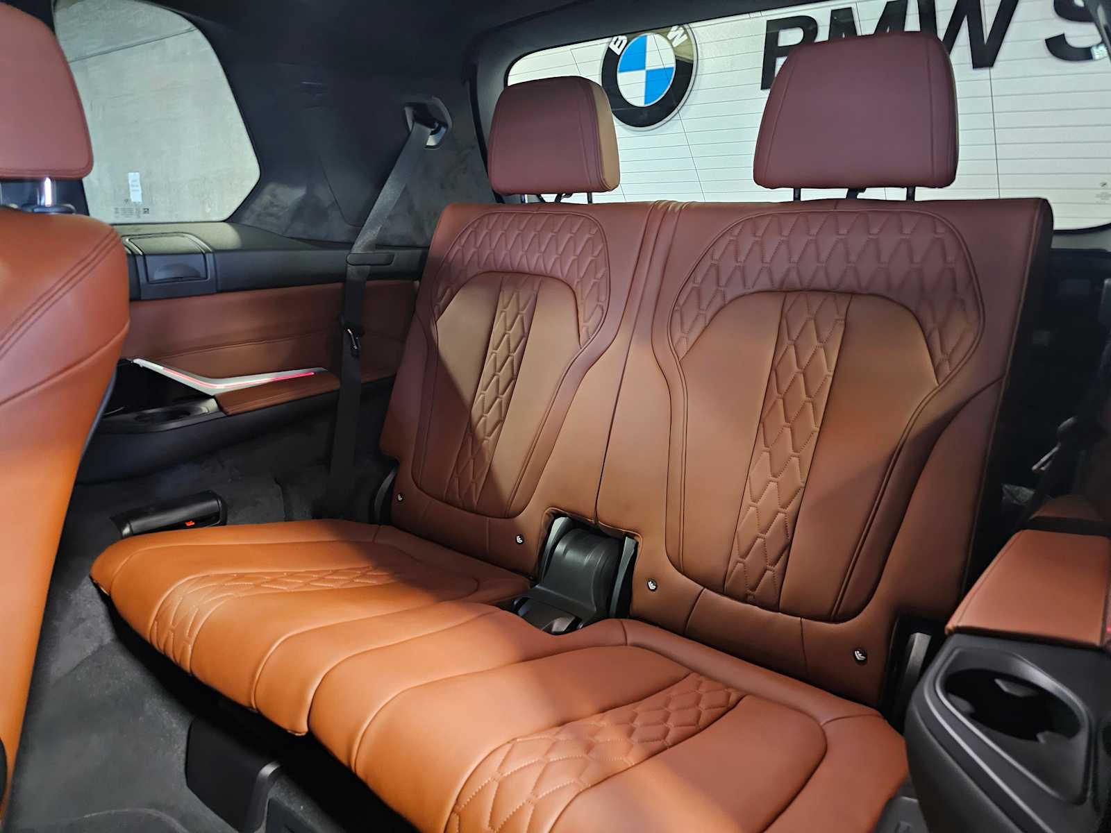 Thumbnail: 2026 BMW X7 - 38