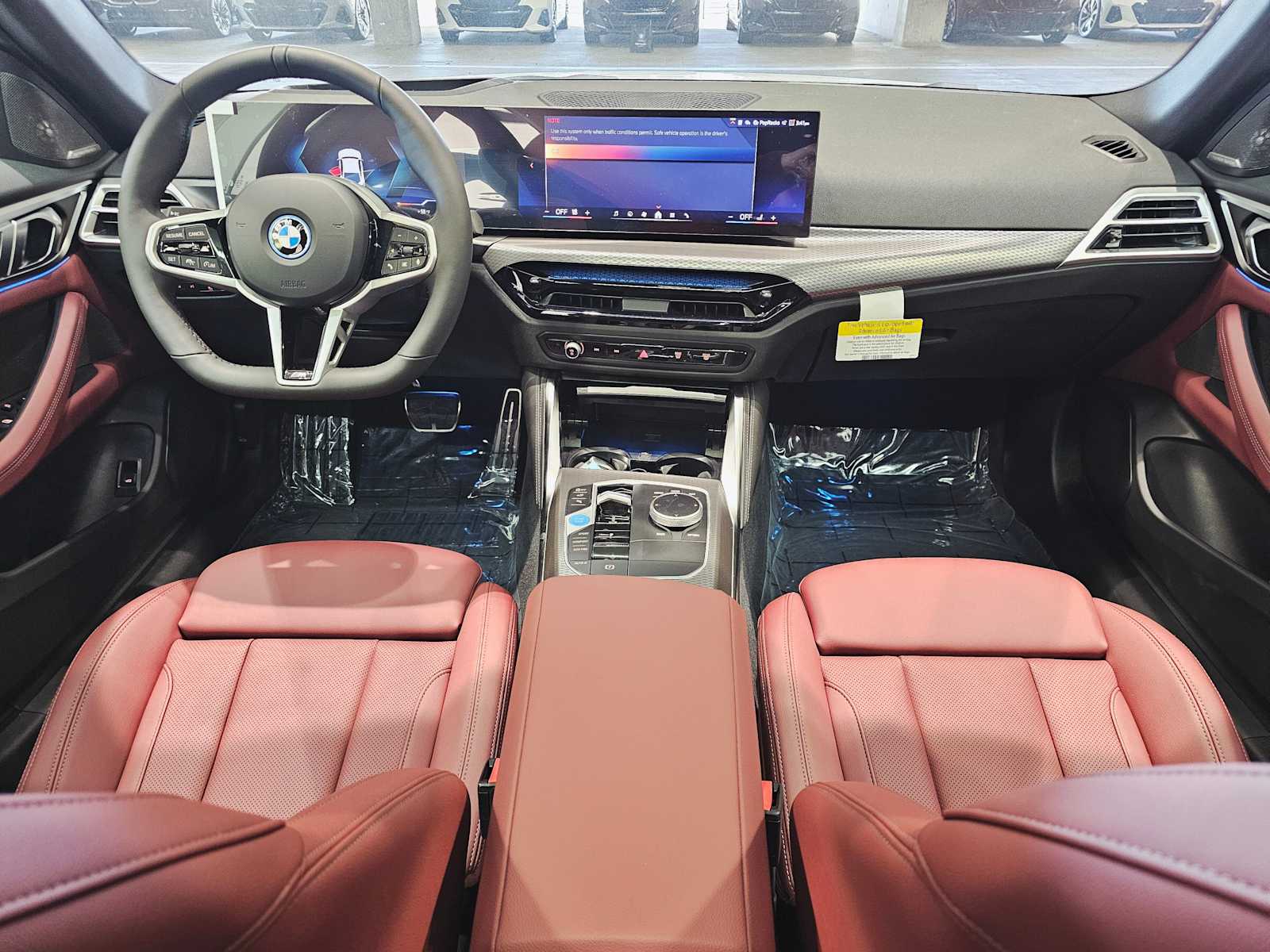 Thumbnail: 2025 BMW i4 - 10