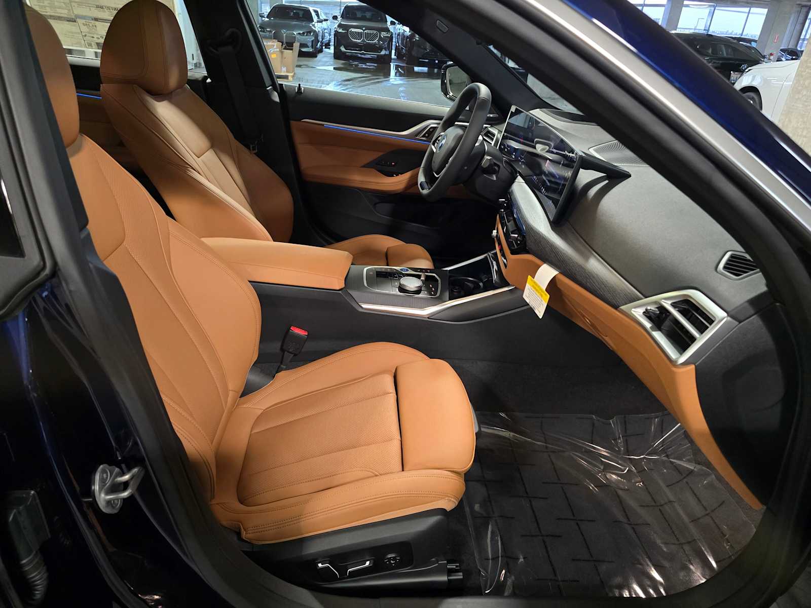 Thumbnail: 2025 BMW i4 - 29