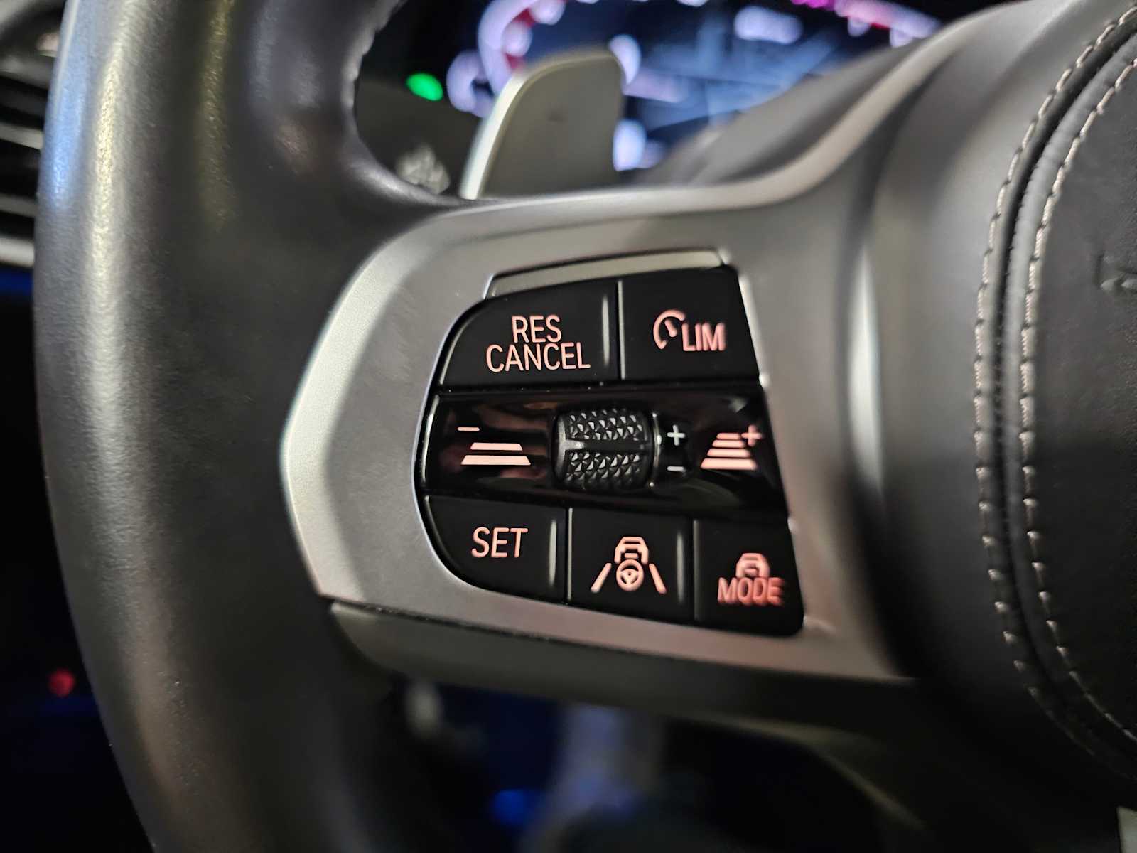 Thumbnail: 2022 BMW X5 - 23