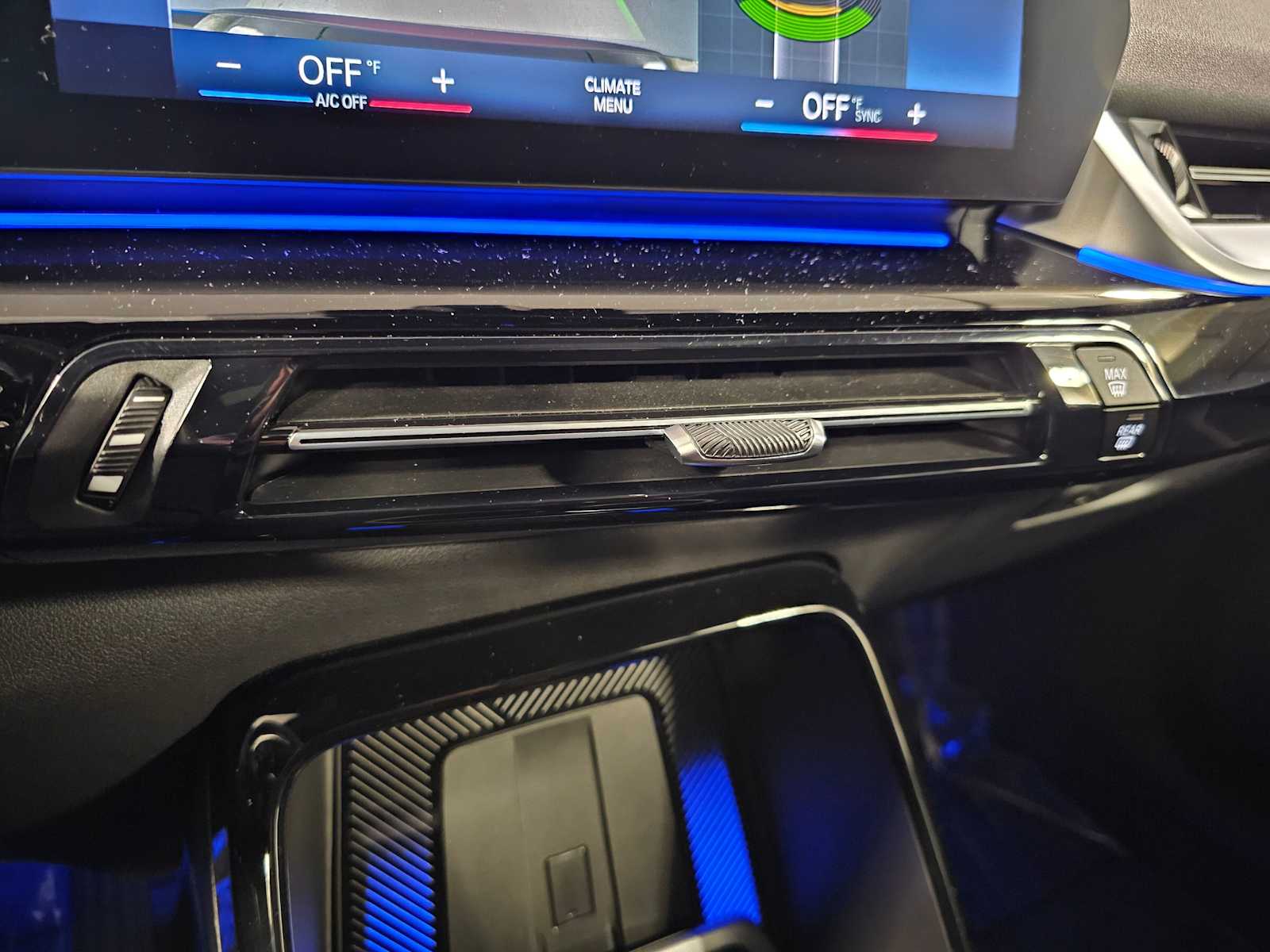 Thumbnail: 2023 BMW X1 - 18