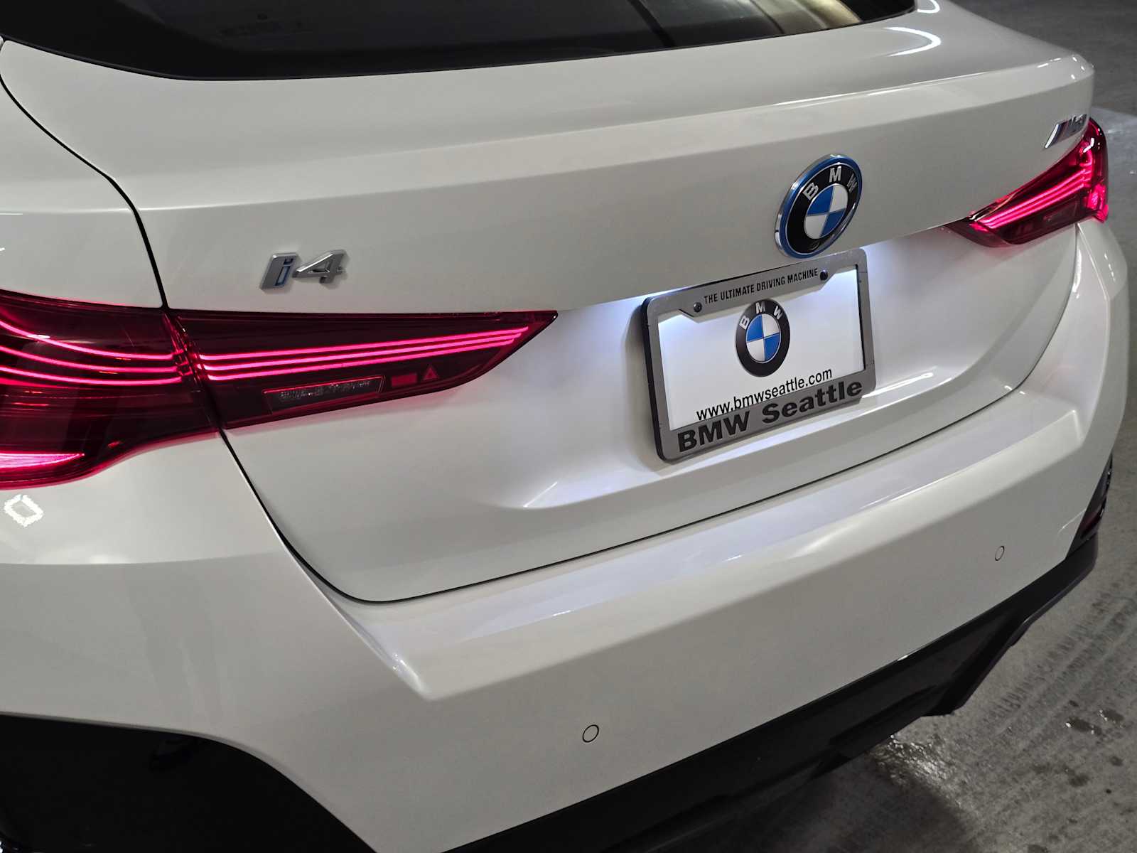 Thumbnail: 2025 BMW i4 - 7