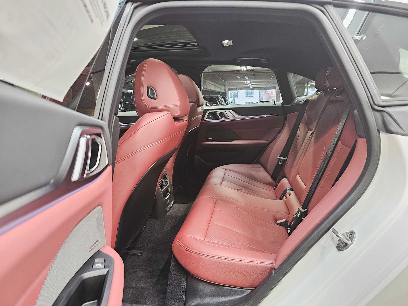 Thumbnail: 2025 BMW i4 - 25