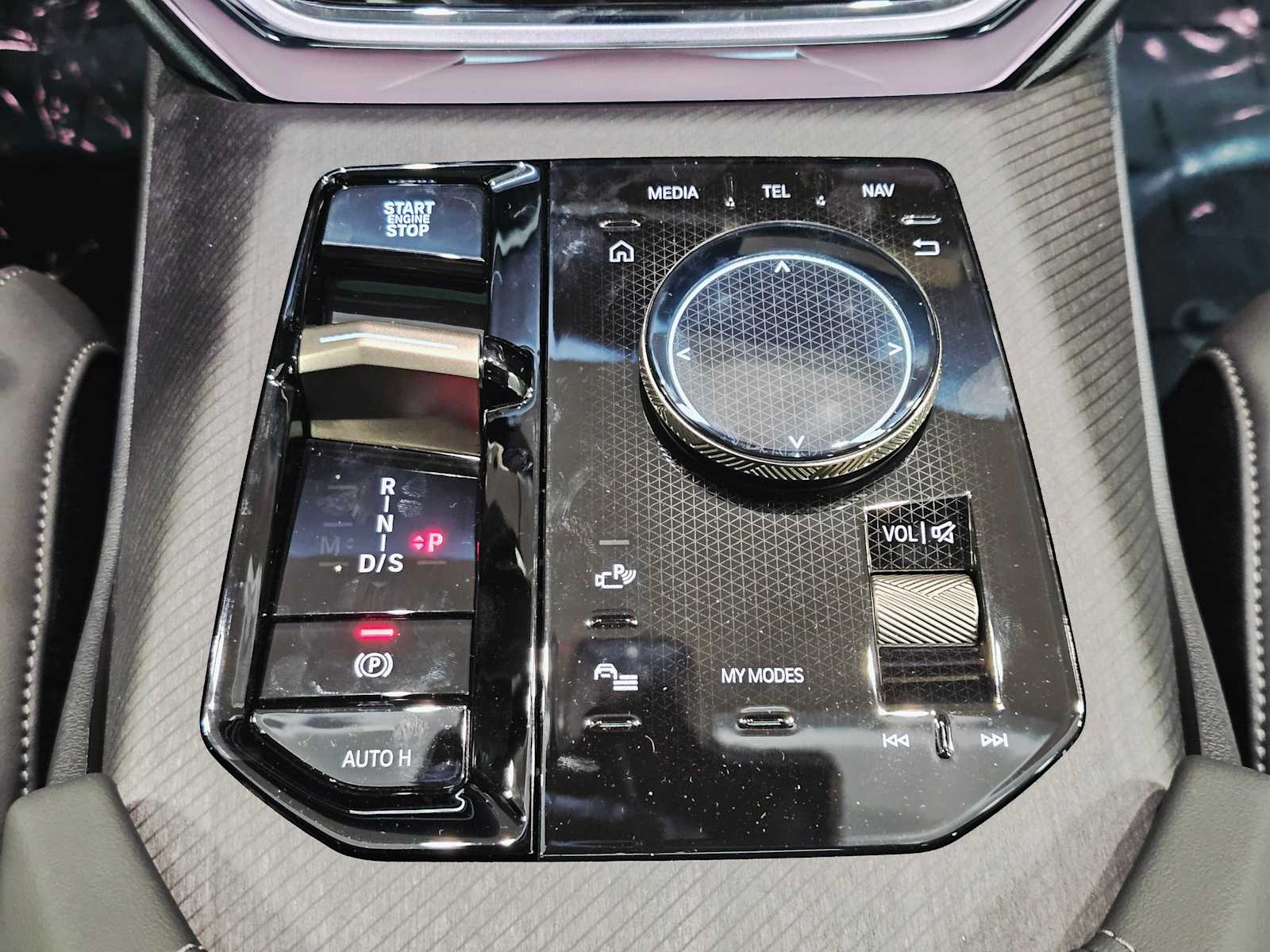 Thumbnail: 2025 BMW X3 - 18