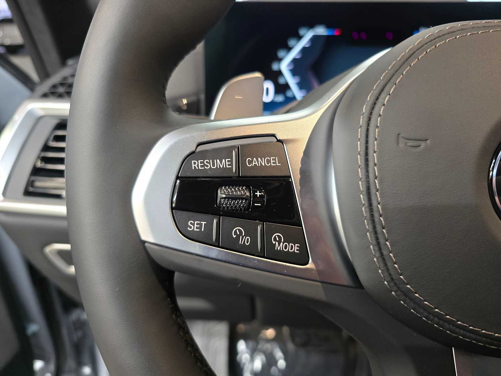 Thumbnail: 2026 BMW X7 - 17