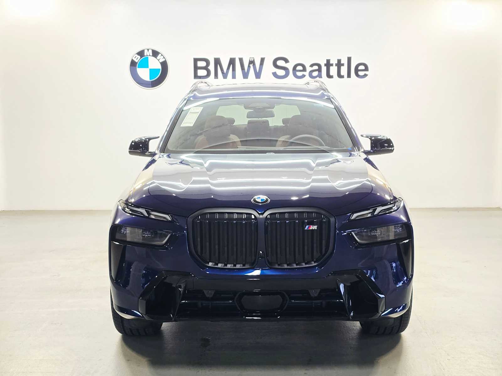 Thumbnail: 2026 BMW X7 - 6