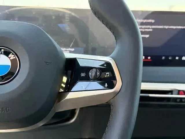 Thumbnail: 2026 BMW iX - 26