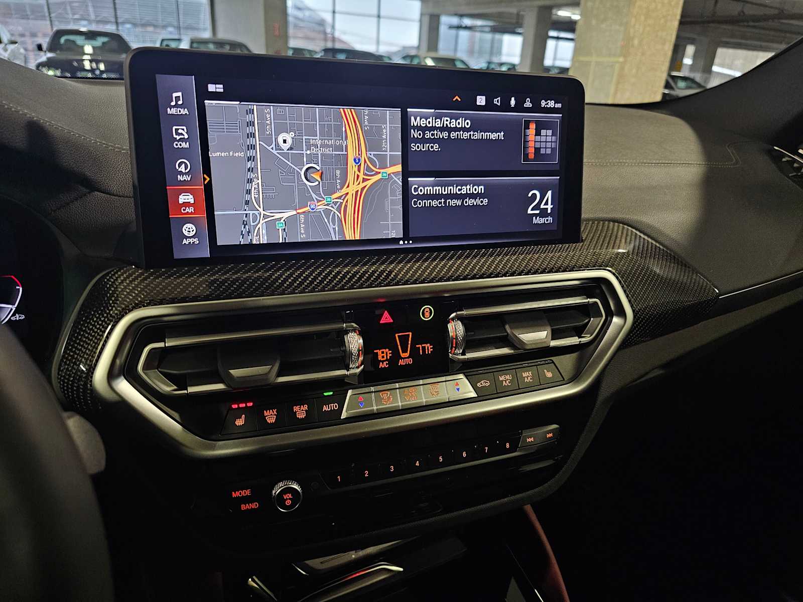 Thumbnail: 2025 BMW X4 - 13