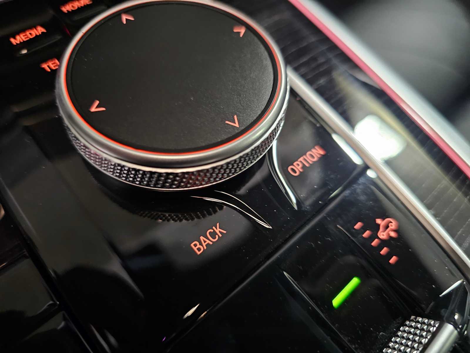 Thumbnail: 2026 BMW X5 - 27