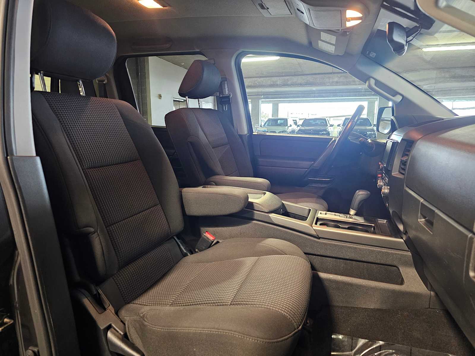 Thumbnail: 2012 Nissan Titan - 30