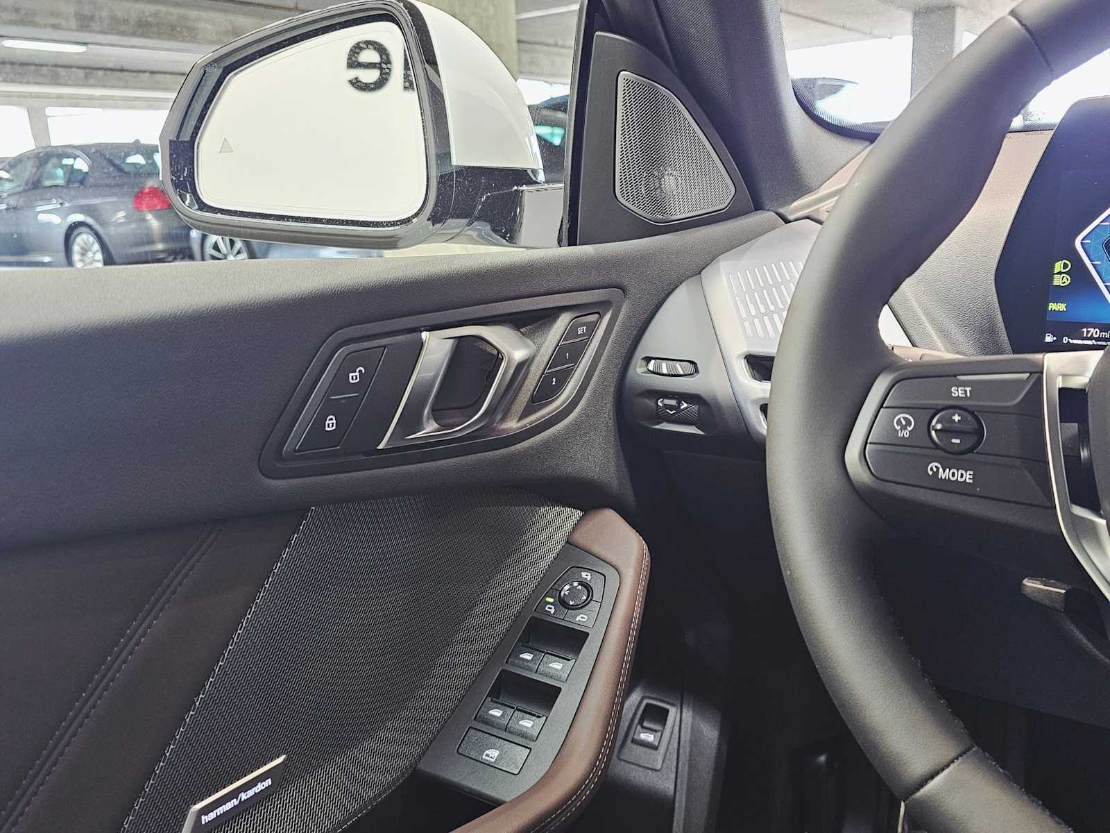 Thumbnail: 2025 BMW 2 Series - 22