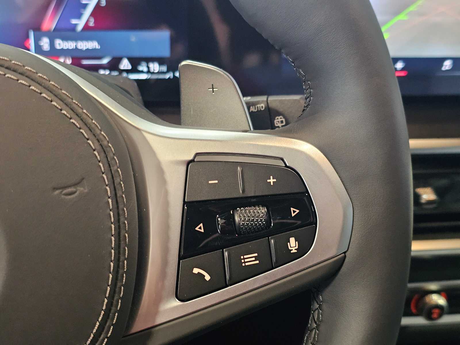 Thumbnail: 2026 BMW X5 - 18