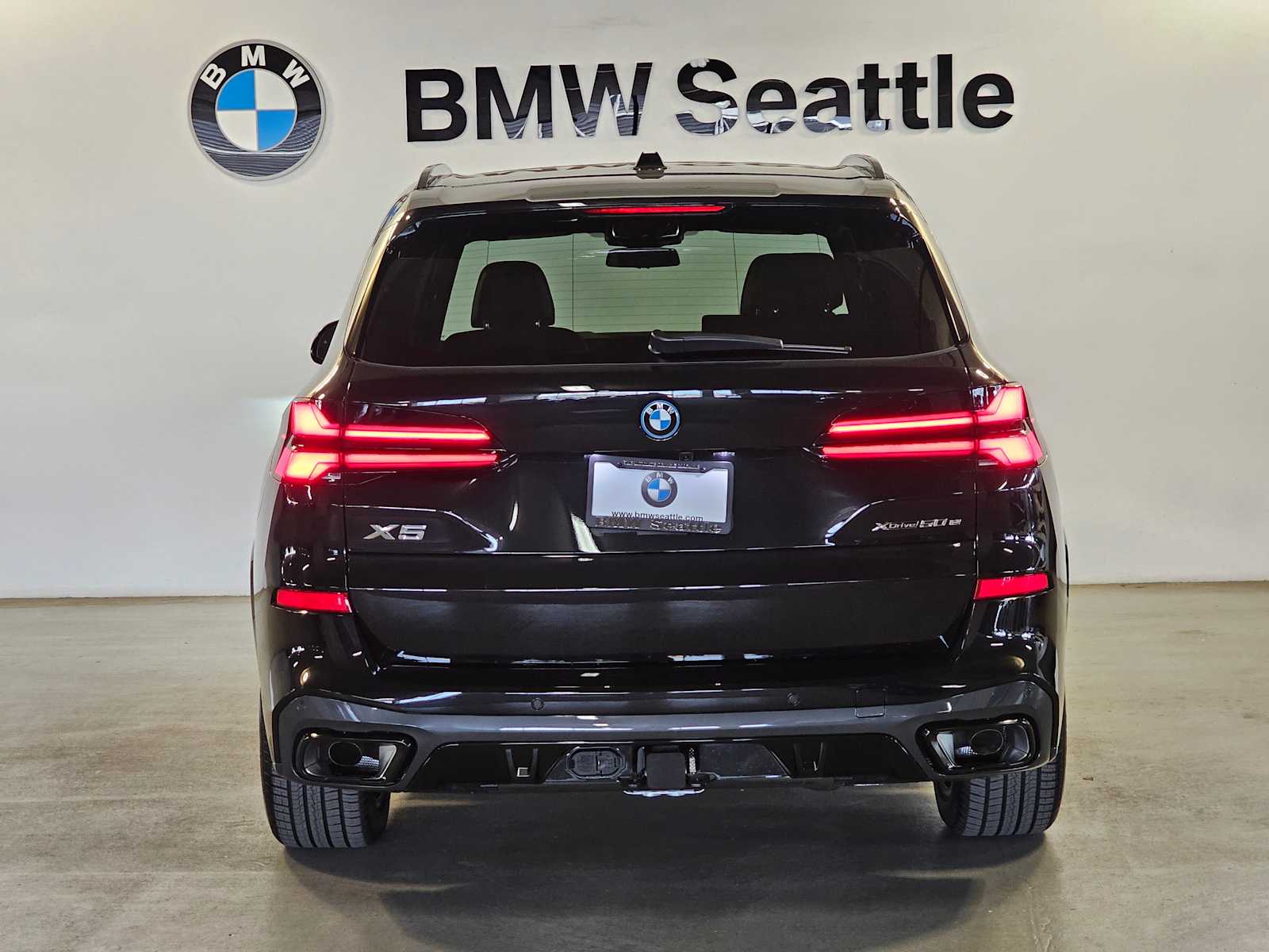 Thumbnail: 2026 BMW X5 - 5