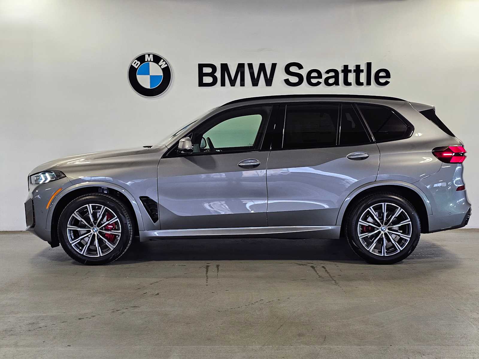 Thumbnail: 2026 BMW X5 - 3