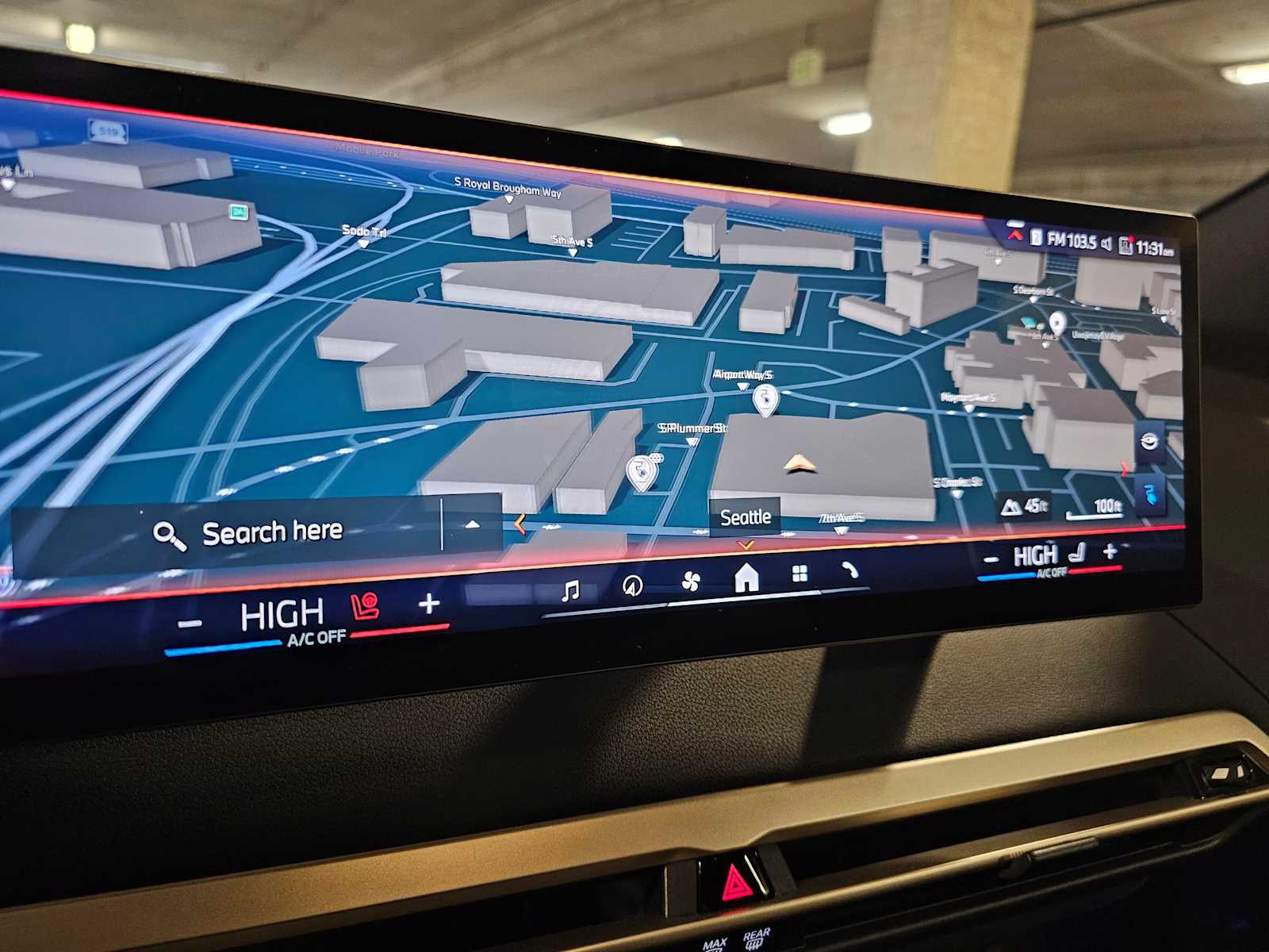 Thumbnail: 2024 BMW iX - 16