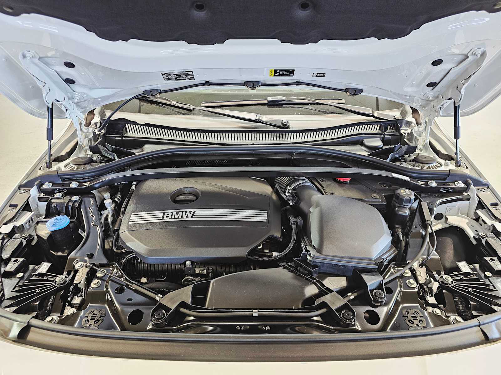 Thumbnail: 2025 BMW 2 Series - 9