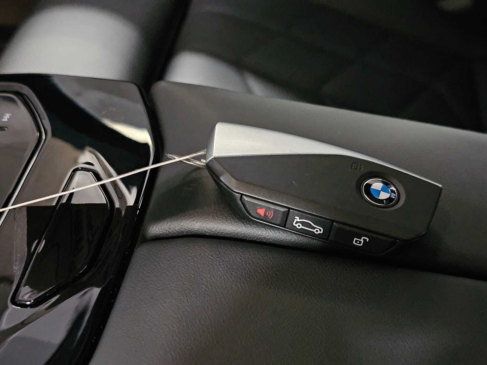 Thumbnail: 2025 BMW 5 Series - 41