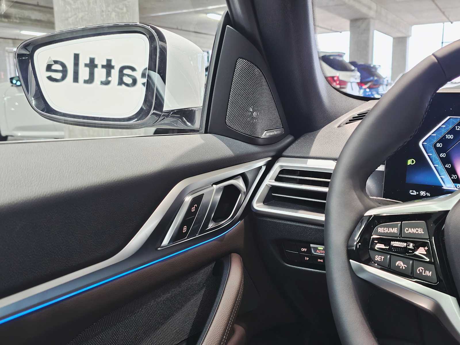 Thumbnail: 2025 BMW i4 - 22