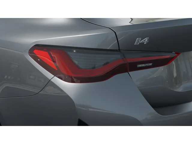 Thumbnail: 2026 BMW i4 - 8