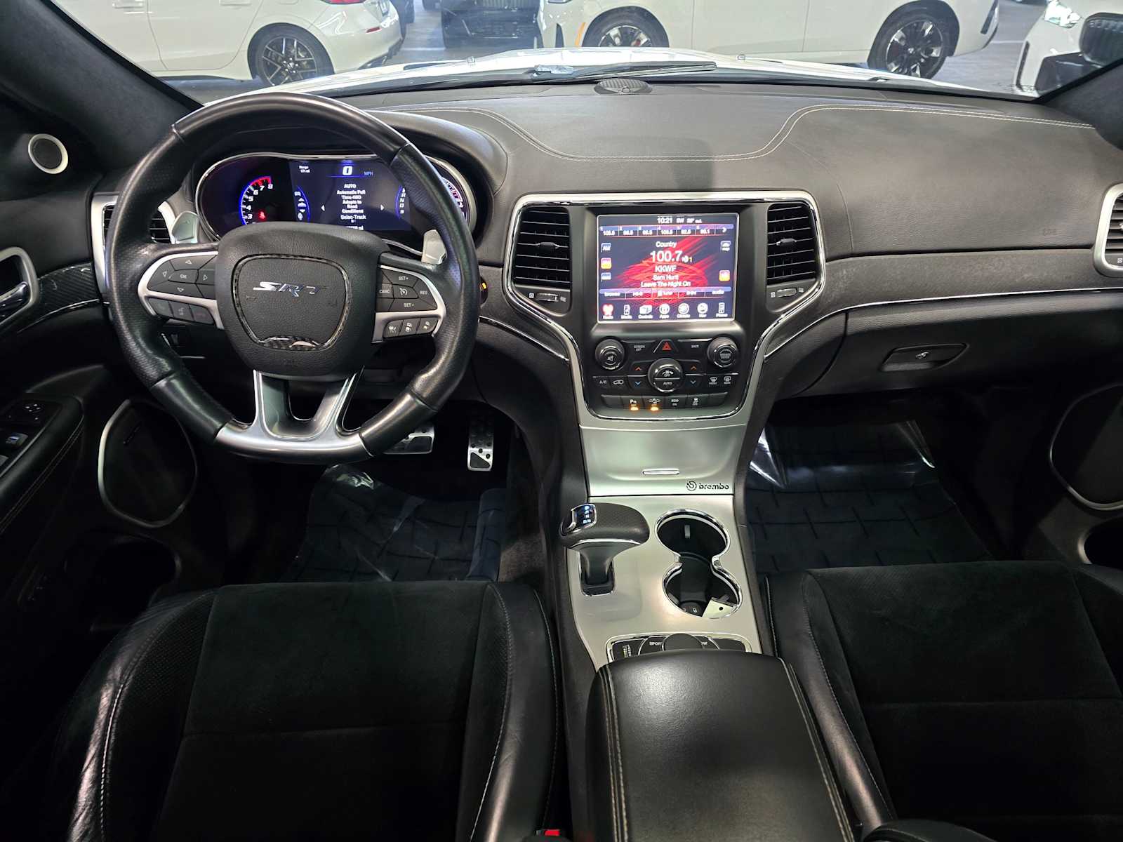 Thumbnail: 2015 Jeep Grand Cherokee - 10