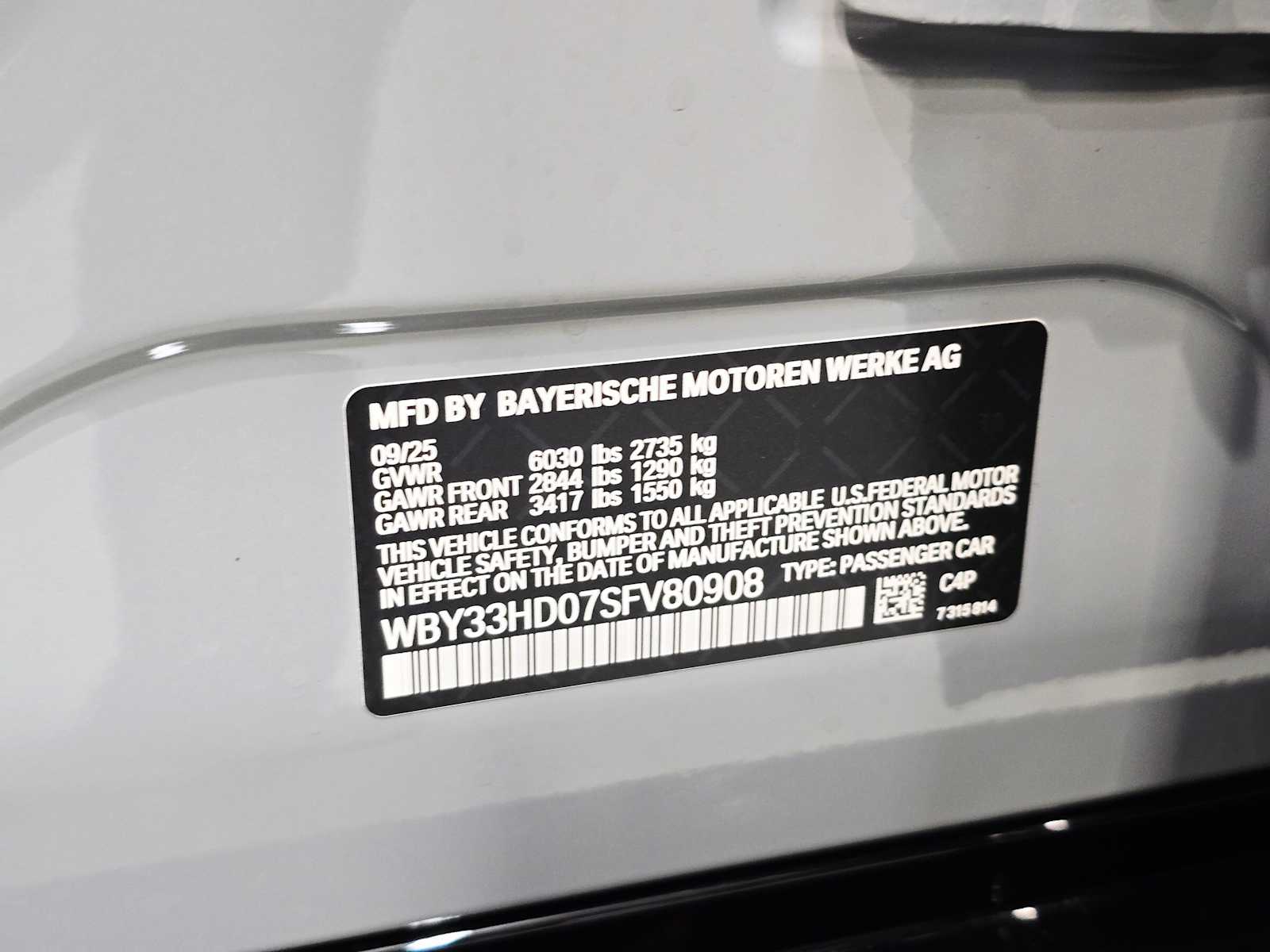 Thumbnail: 2025 BMW i4 - 29