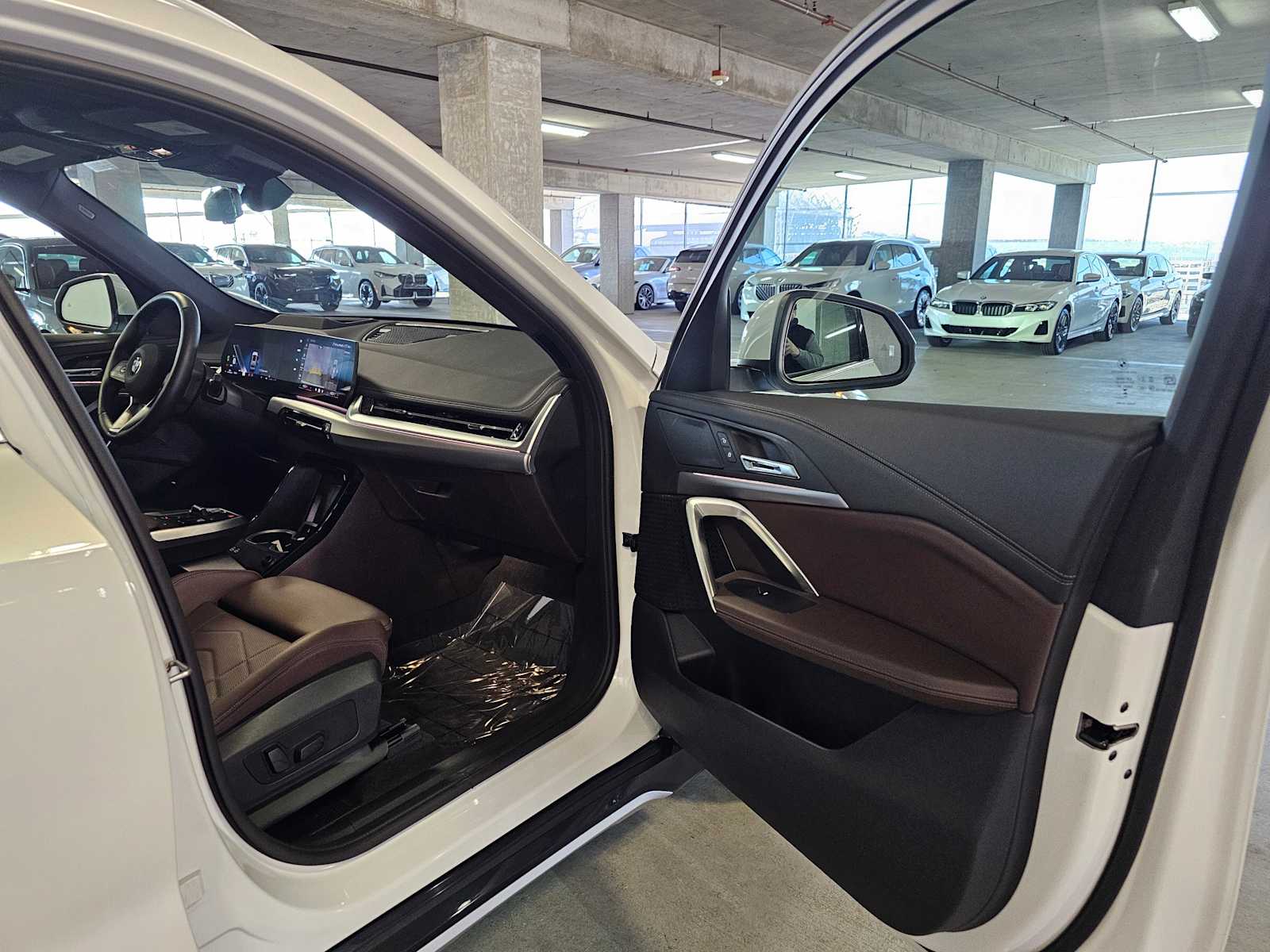 Thumbnail: 2025 BMW X1 - 42