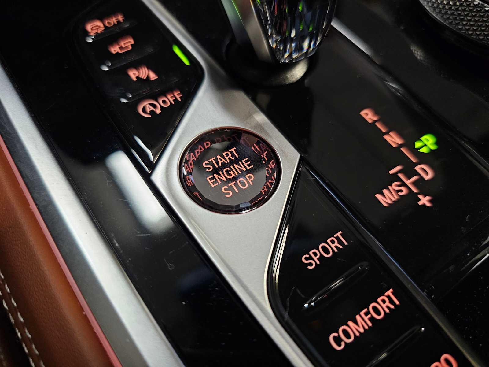 Thumbnail: 2025 BMW 8 Series - 27