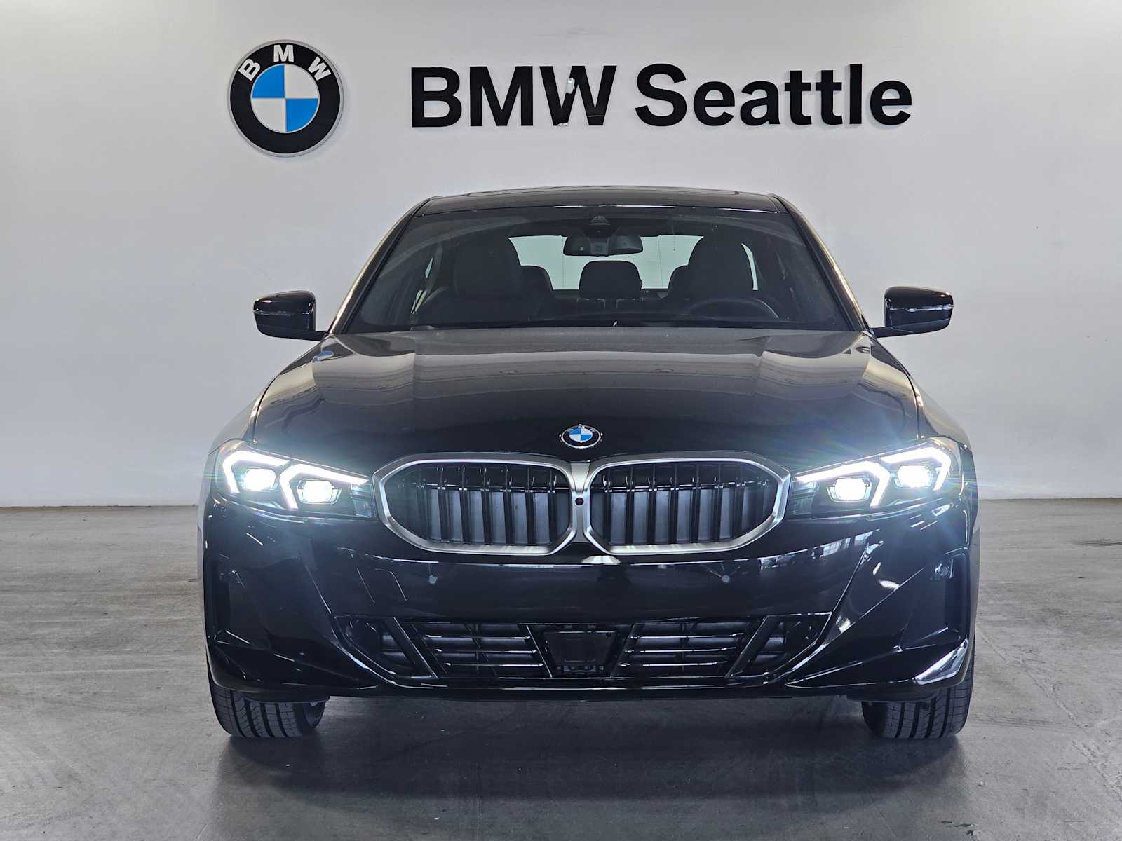 Thumbnail: 2026 BMW 3 Series - 6