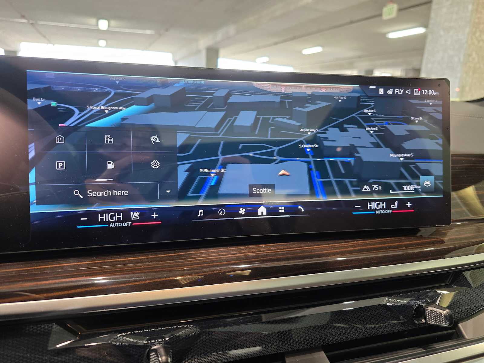 Thumbnail: 2026 BMW X5 - 15