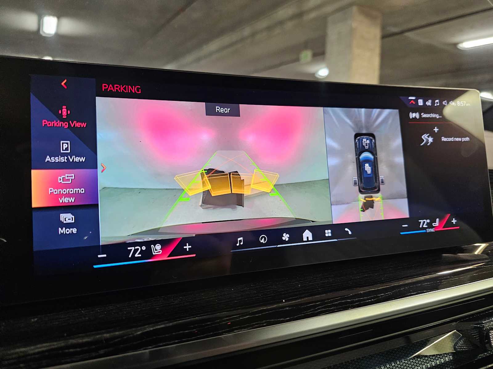 Thumbnail: 2026 BMW X5 - 13