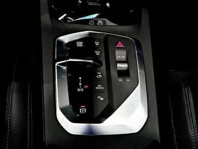 Thumbnail: 2025 BMW 2 Series - 17