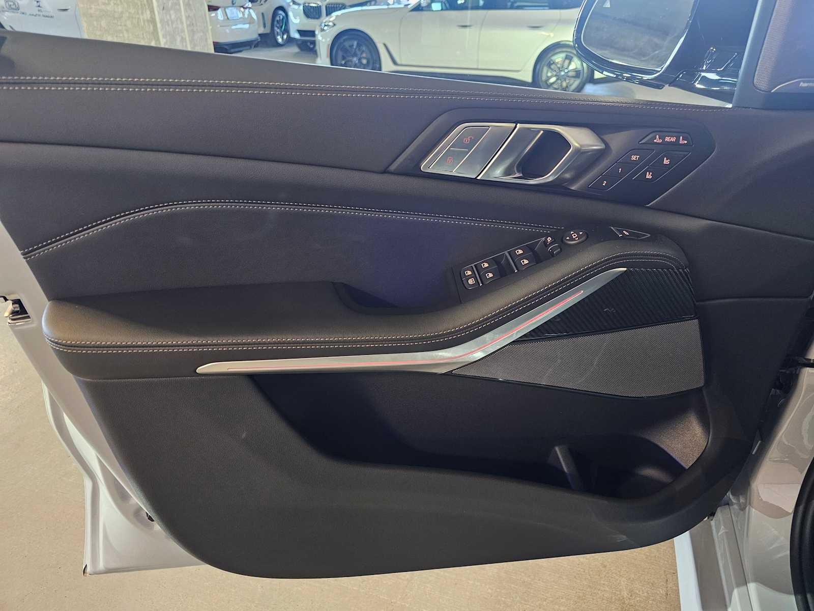 Thumbnail: 2026 BMW X7 - 31