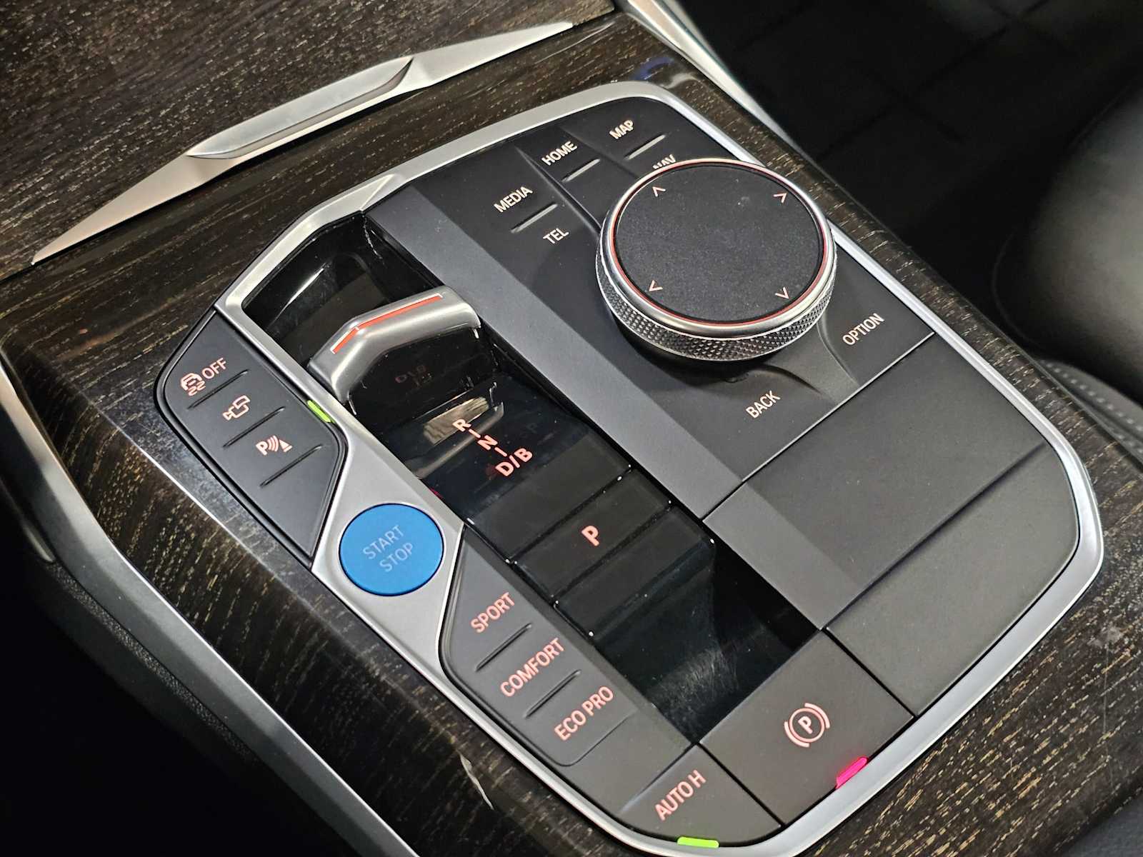 Thumbnail: 2023 BMW i4 - 22