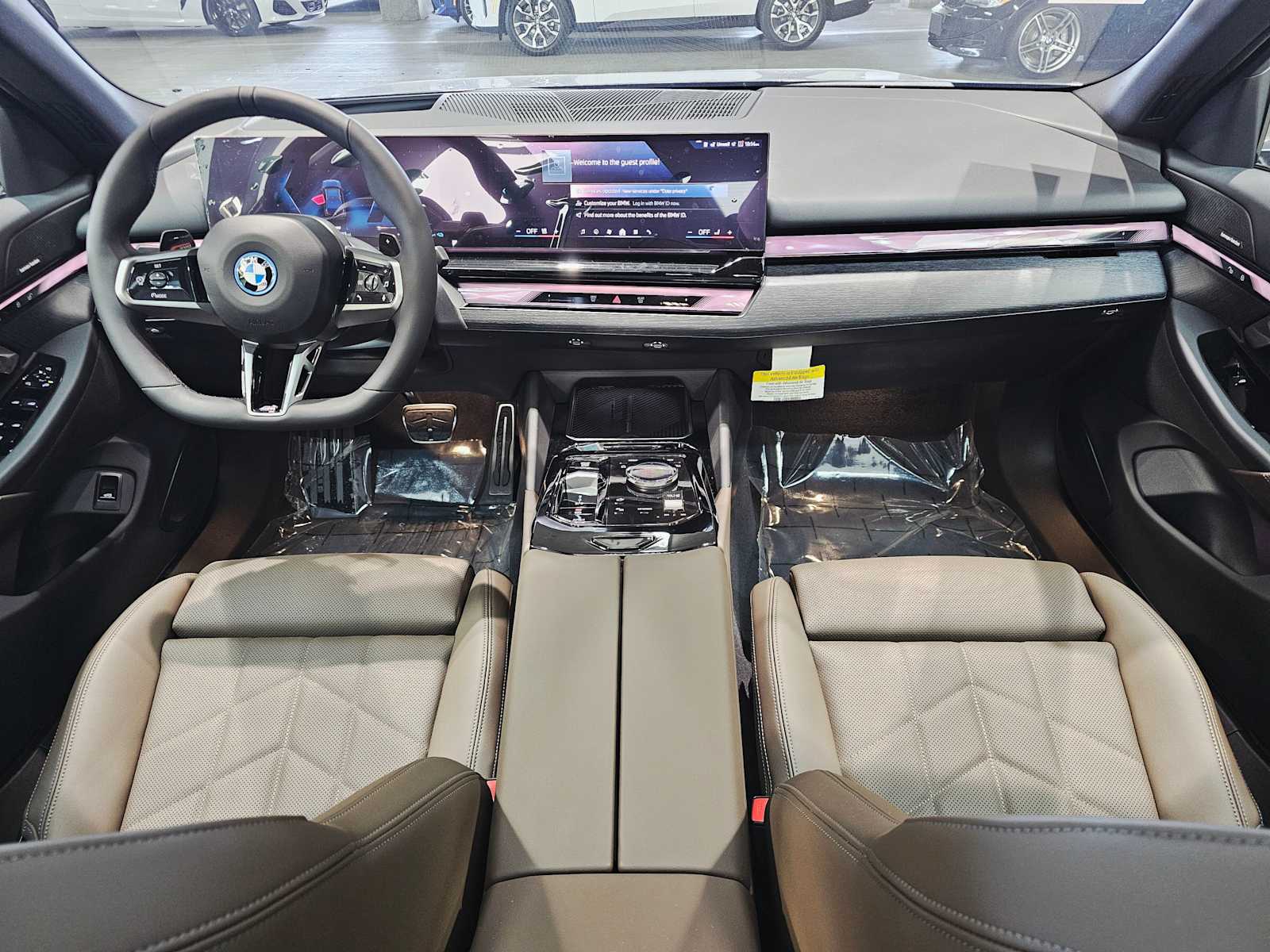 Thumbnail: 2026 BMW 5 Series - 10