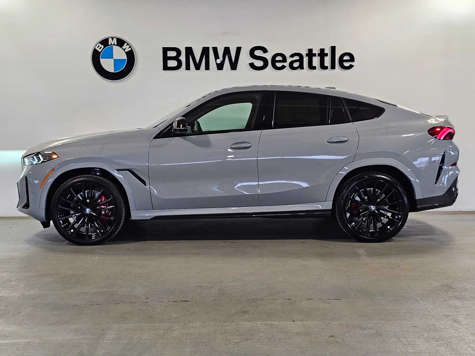 Thumbnail: 2026 BMW X6 - 3