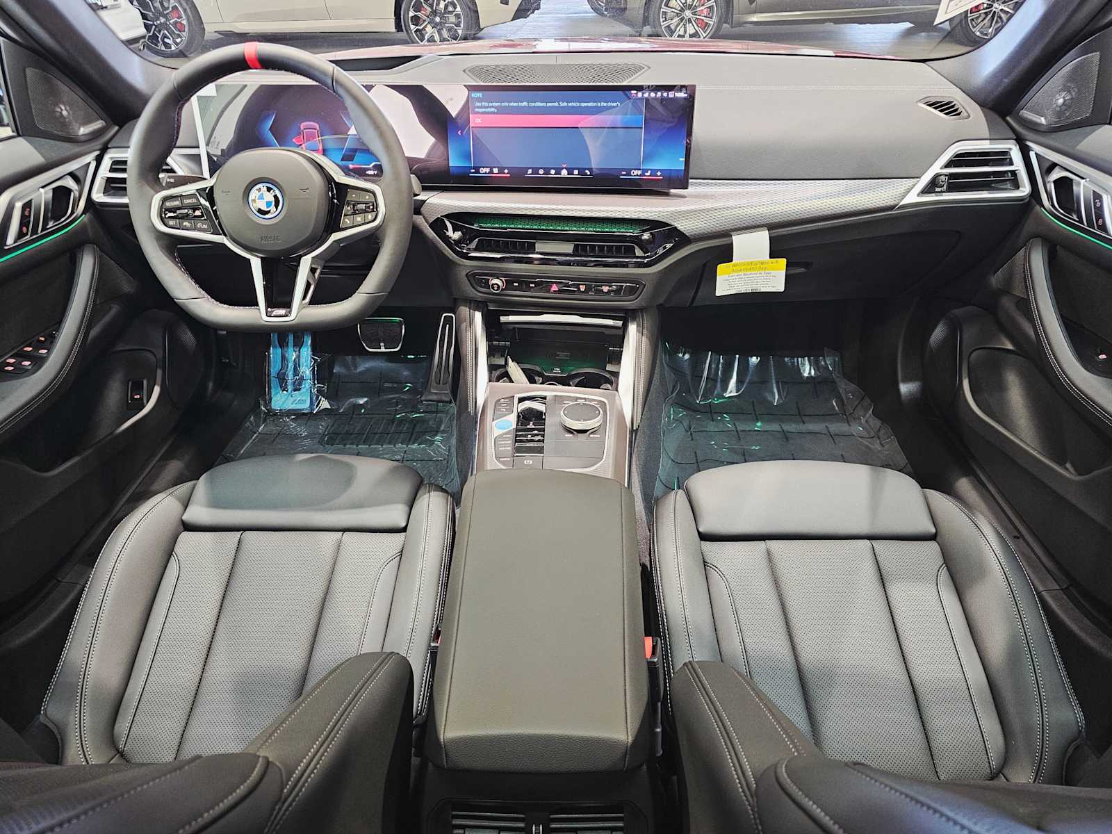 Thumbnail: 2025 BMW i4 - 10