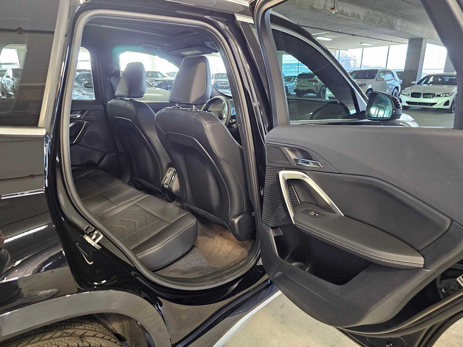 Thumbnail: 2025 BMW X1 - 38