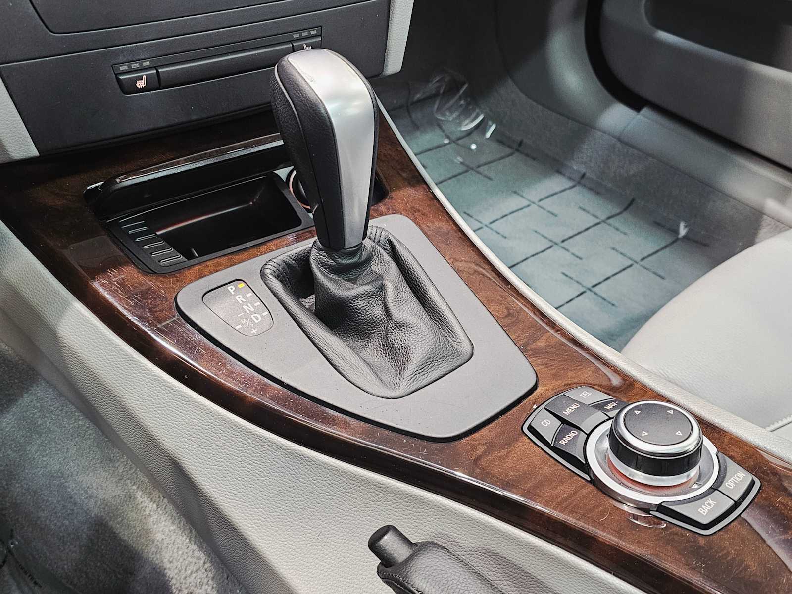 Thumbnail: 2009 BMW 3 Series - 17
