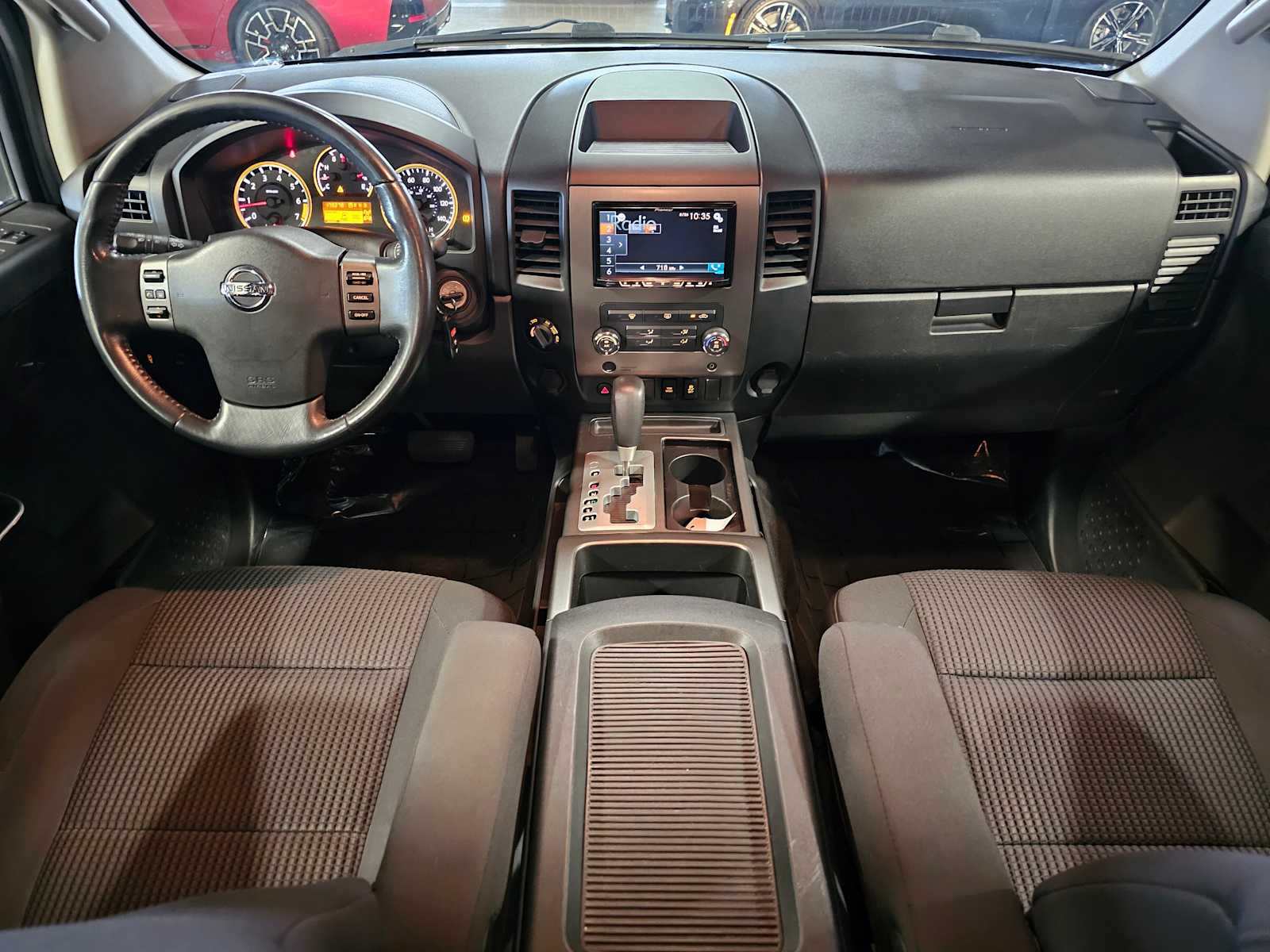 Thumbnail: 2012 Nissan Titan - 10