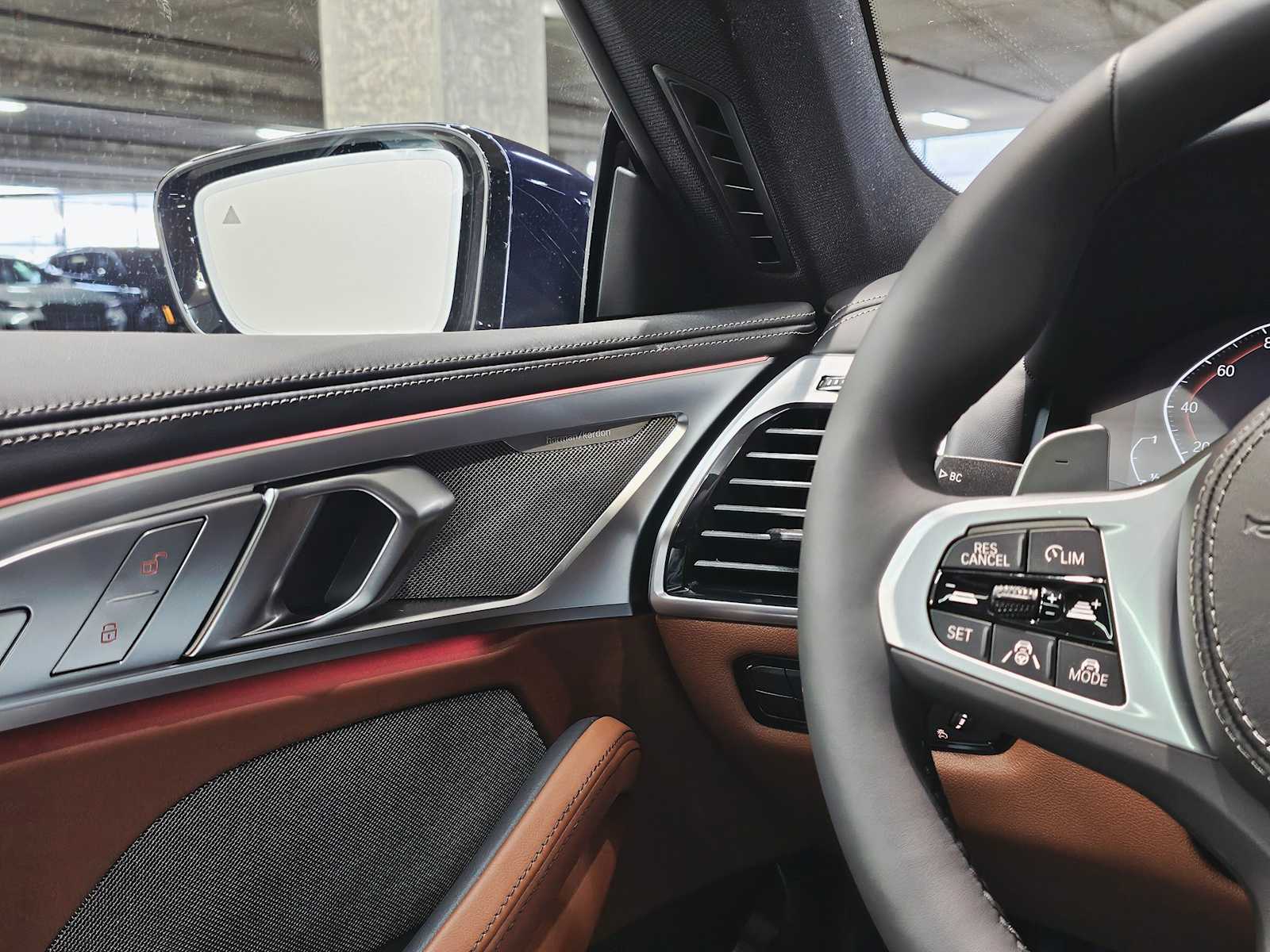 Thumbnail: 2026 BMW 8 Series - 22