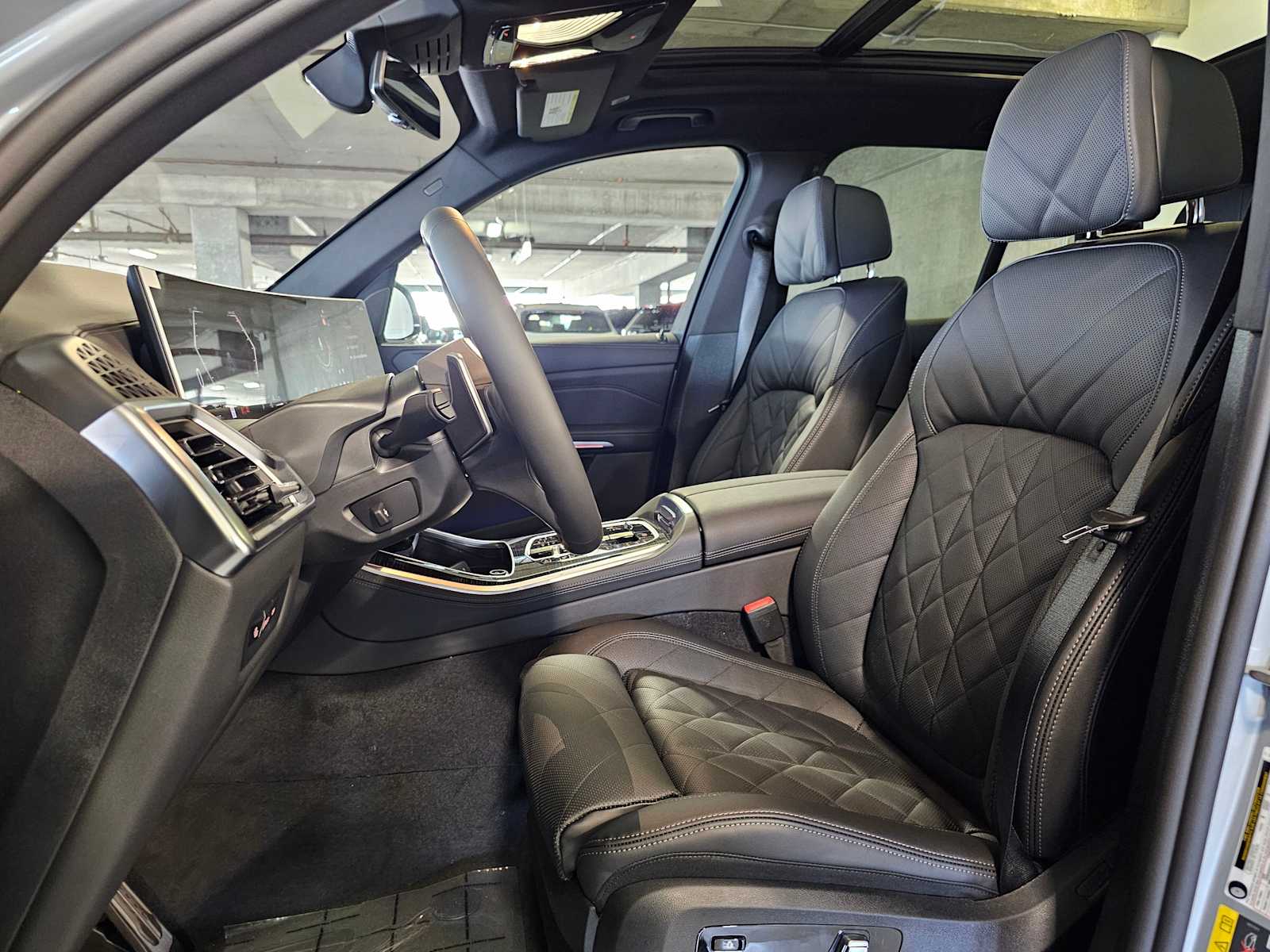 Thumbnail: 2026 BMW X5 - 33