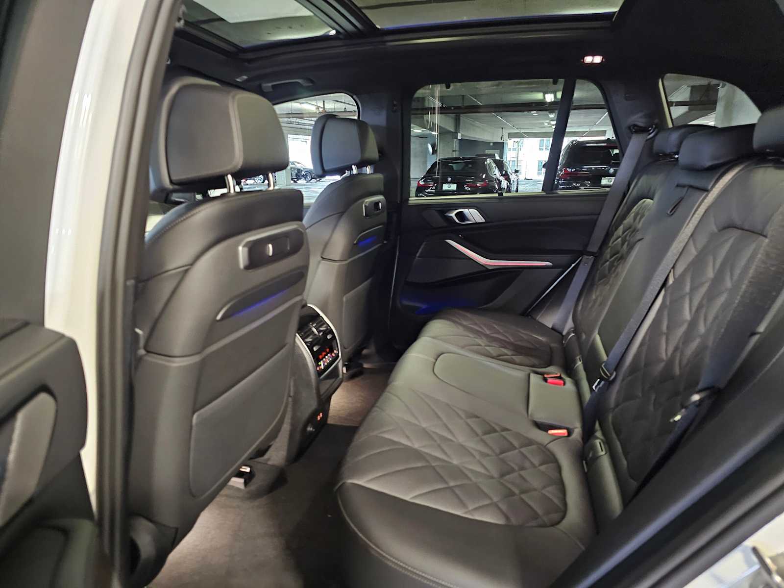 Thumbnail: 2026 BMW X5 - 38